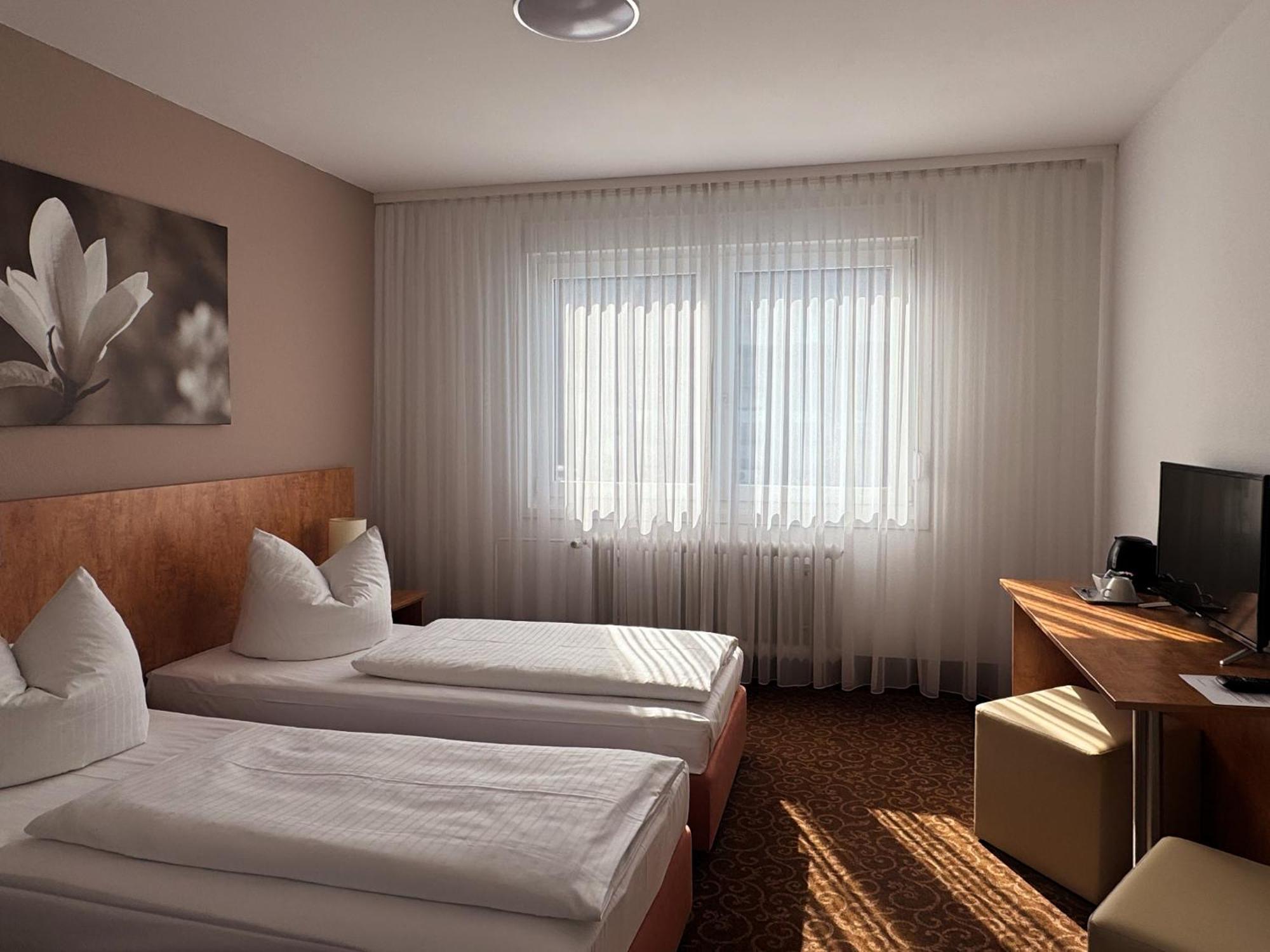 Eisberg Hotel Schwanen Lahr  Dış mekan fotoğraf